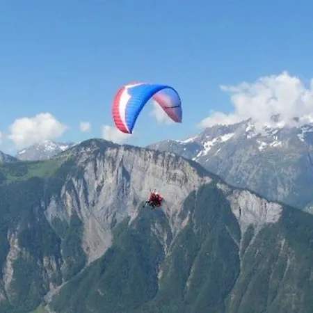 La Cachette Cyclists & Skiers * Le Bourg-dʼOisans