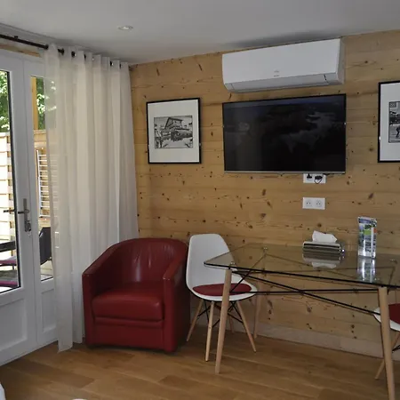 Apartamento La Cachette Cyclists & Skiers